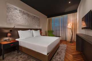 Отель CentreVille Hotel and Experiences Подгорица Улучшенный двухместный номер с 1 кроватью-4